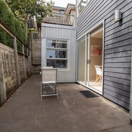 Great Location On Gilbert Central Ню Плимут Екстериор снимка